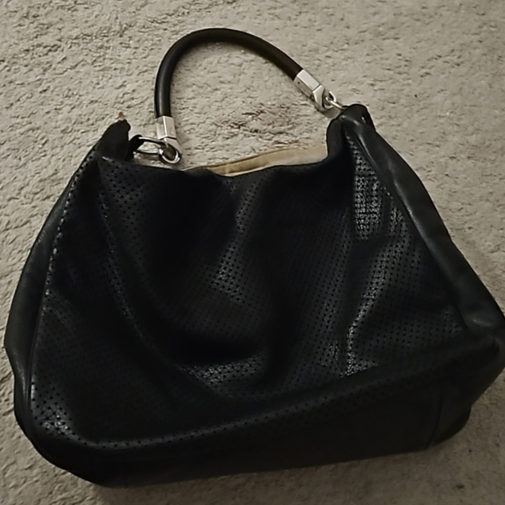Yves Saint Laurent Hobo Roady